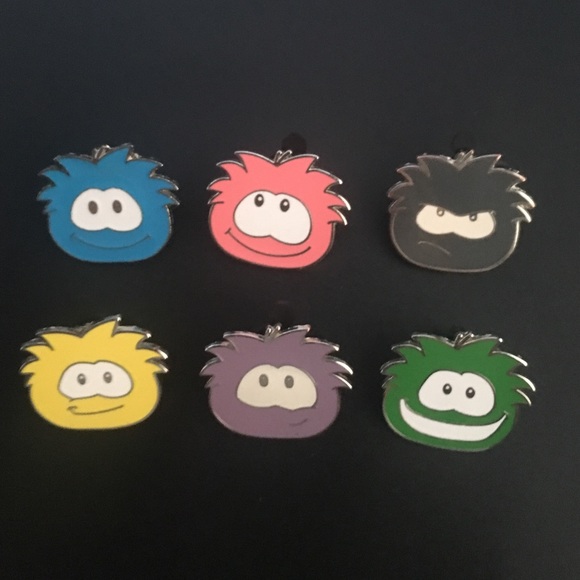 Disney Accessories - Puffles from Club Penguin EUC Disney pins pack of3